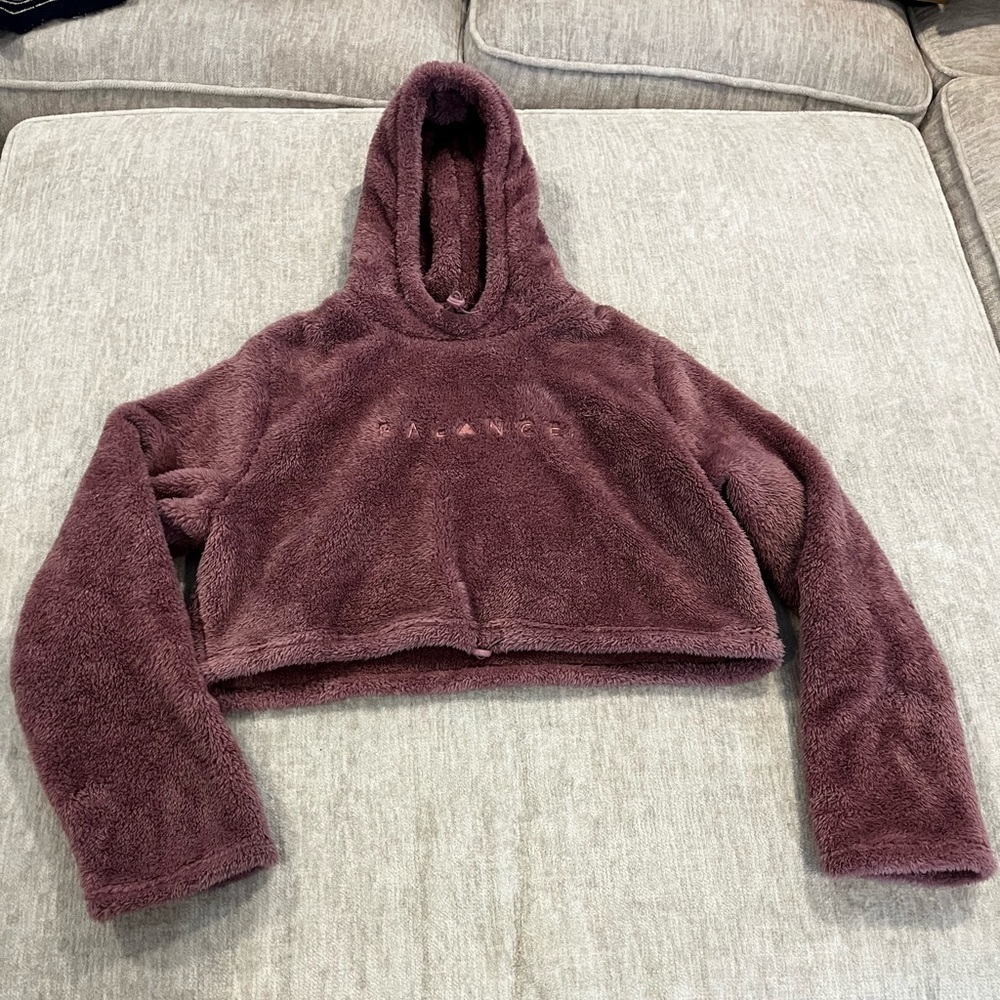 Balance Athletica Sherpa Cropped Hoodie - Mauve - Picture 3 of 7